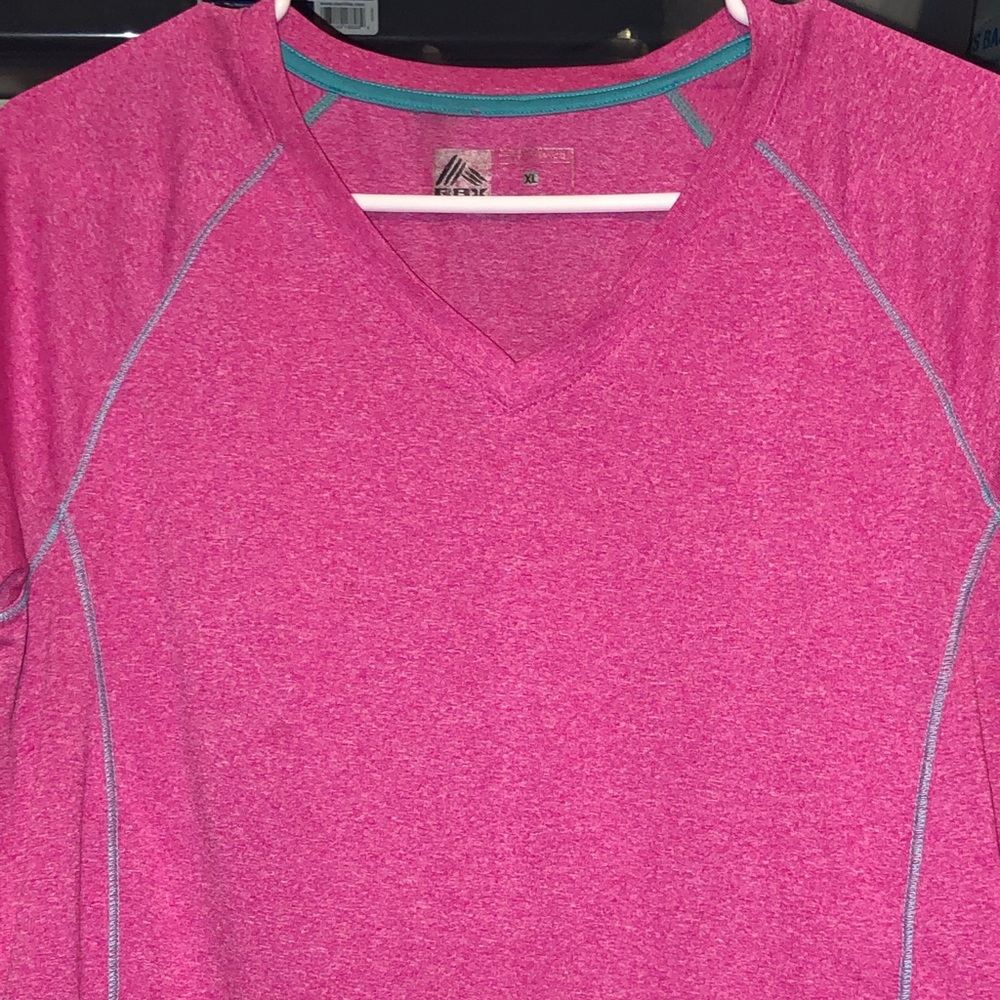 Long sleeve workout shirt
